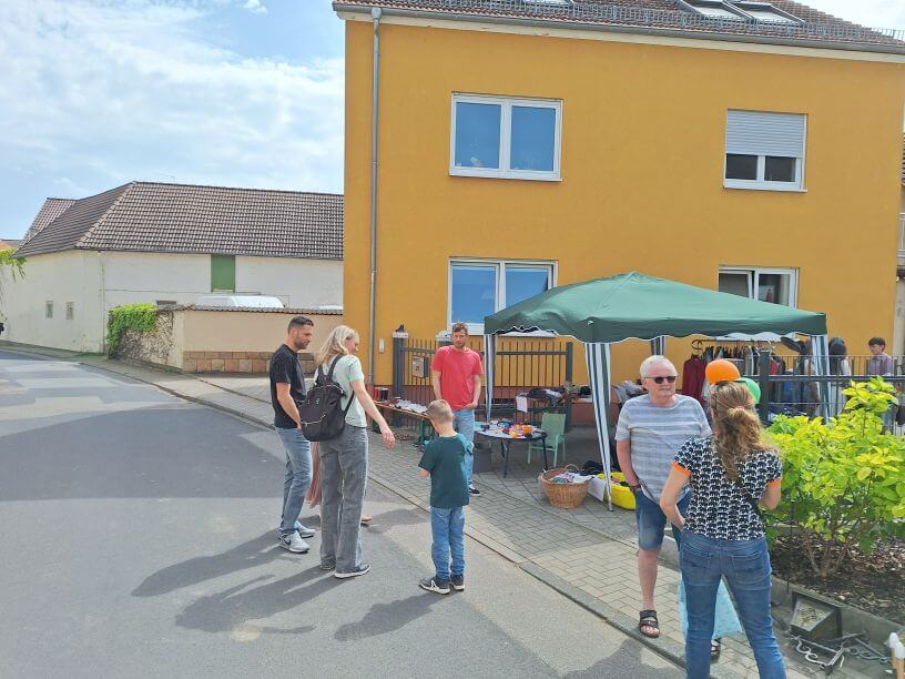 Dorfflohmarkt Niederkirchen 2025